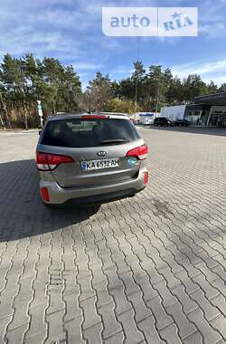 Позашляховик / Кросовер Kia Sorento 2014 в Києві