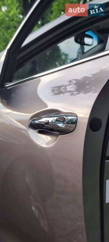 Позашляховик / Кросовер Kia Sorento 2016 в Києві фото 16 Позашляховик / Кросовер Kia Sorento 2016 в Києві