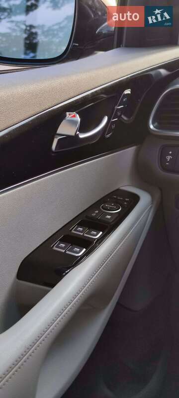 Позашляховик / Кросовер Kia Sorento 2016 в Києві фото 36 Позашляховик / Кросовер Kia Sorento 2016 в Києві