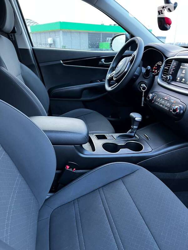 Позашляховик / Кросовер Kia Sorento 2020 в Дніпрі