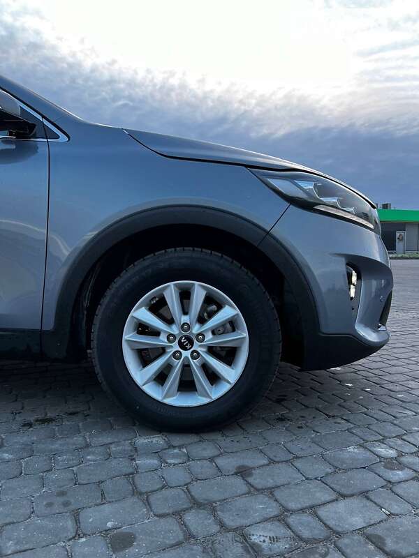 Позашляховик / Кросовер Kia Sorento 2020 в Дніпрі