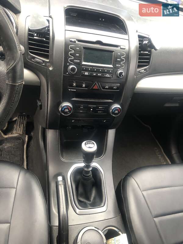 Позашляховик / Кросовер Kia Sorento 2011 в Сумах