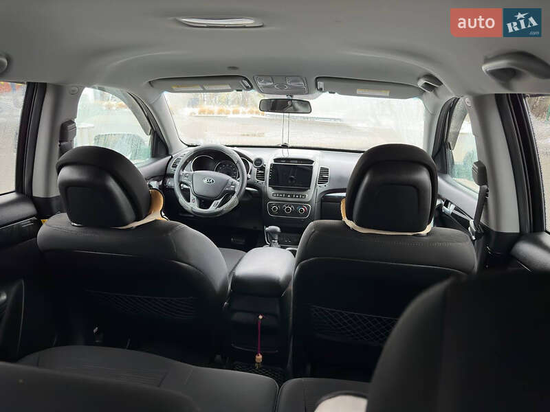 Позашляховик / Кросовер Kia Sorento 2014 в Львові