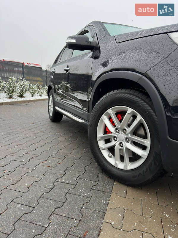 Позашляховик / Кросовер Kia Sorento 2014 в Львові