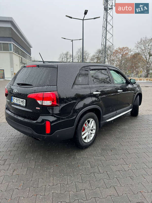 Позашляховик / Кросовер Kia Sorento 2014 в Львові