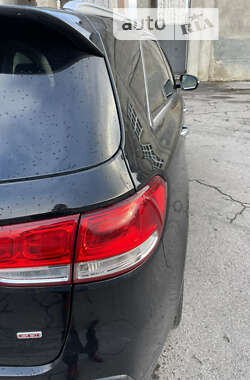 Внедорожник / Кроссовер Kia Sorento 2015 в 