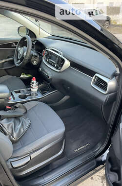 Внедорожник / Кроссовер Kia Sorento 2015 в 