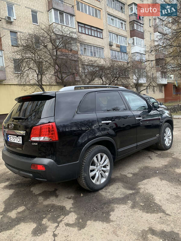 Позашляховик / Кросовер Kia Sorento 2010 в Чернівцях