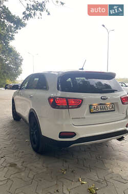Внедорожник / Кроссовер Kia Sorento 2018 в 