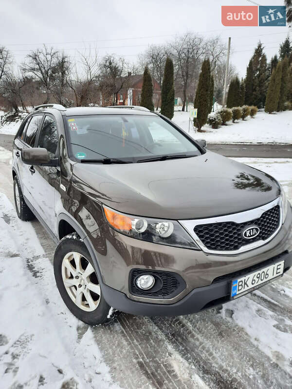 Позашляховик / Кросовер Kia Sorento 2009 в Рівному