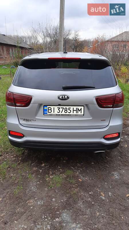 Позашляховик / Кросовер Kia Sorento 2018 в Полтаві фото 4 Позашляховик / Кросовер Kia Sorento 2018 в Полтаві