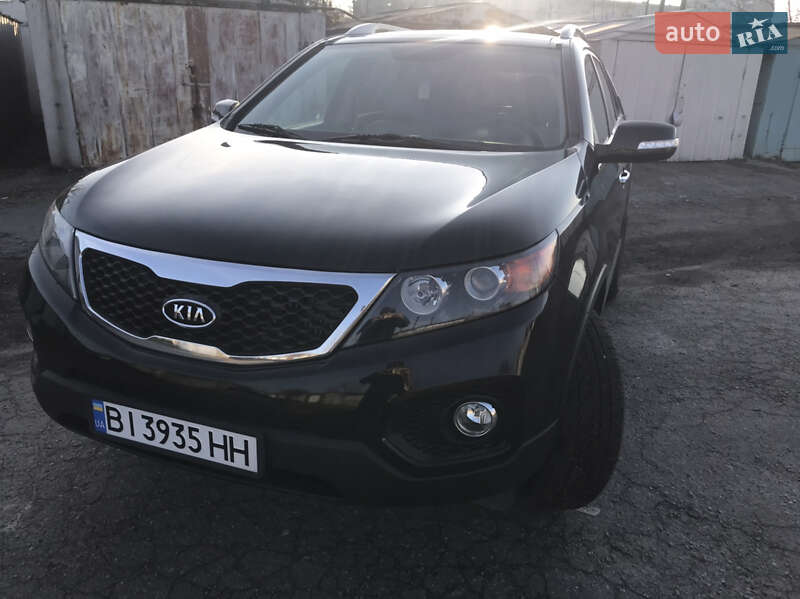 Позашляховик / Кросовер Kia Sorento 2011 в Кременчуці