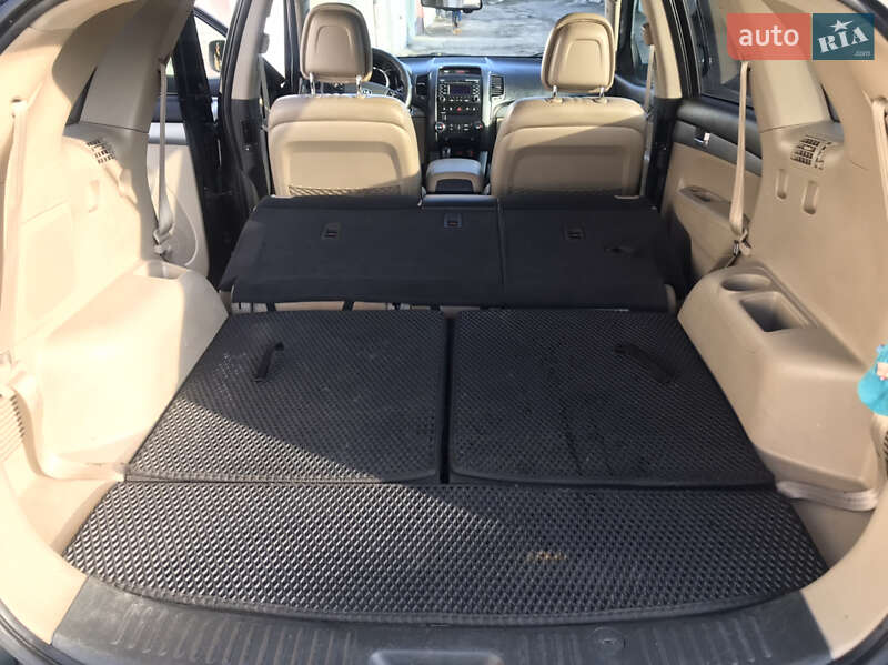 Позашляховик / Кросовер Kia Sorento 2011 в Кременчуці