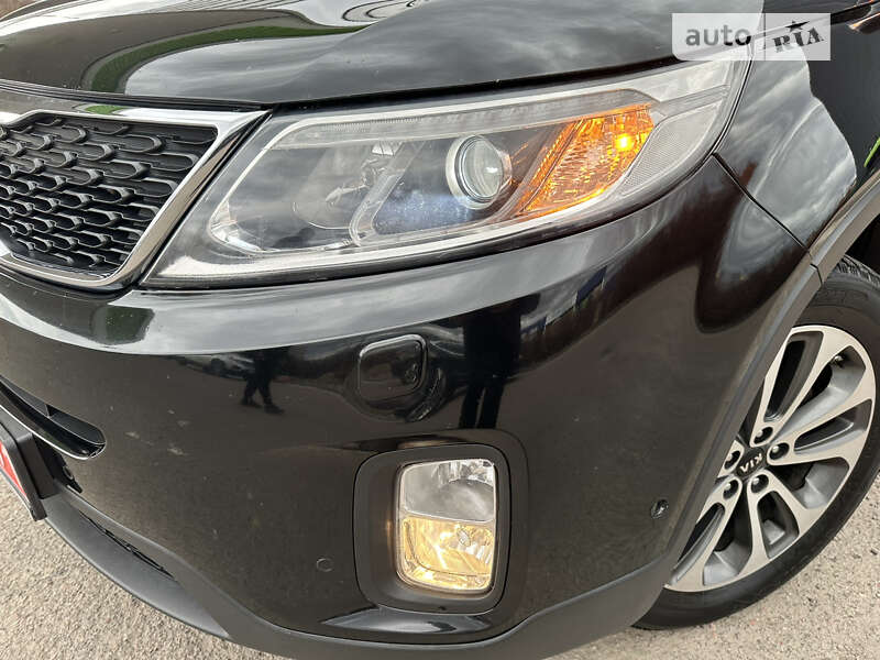 Внедорожник / Кроссовер Kia Sorento 2012 в Трускавце