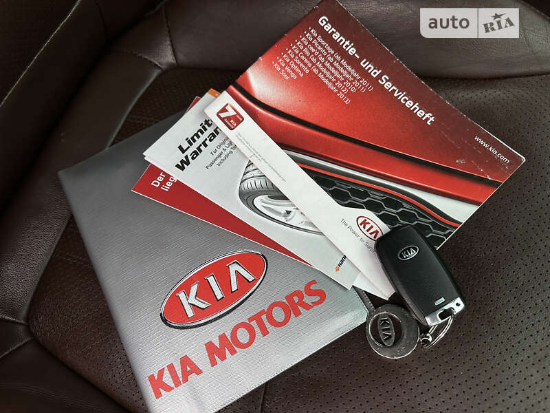 Внедорожник / Кроссовер Kia Sorento 2012 в Трускавце