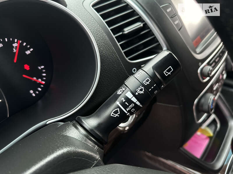 Внедорожник / Кроссовер Kia Sorento 2012 в Трускавце