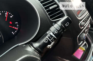 Позашляховик / Кросовер Kia Sorento 2012 в  фото 72 Позашляховик / Кросовер Kia Sorento 2012 в