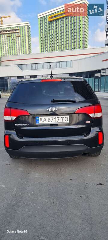 Позашляховик / Кросовер Kia Sorento 2013 в Києві