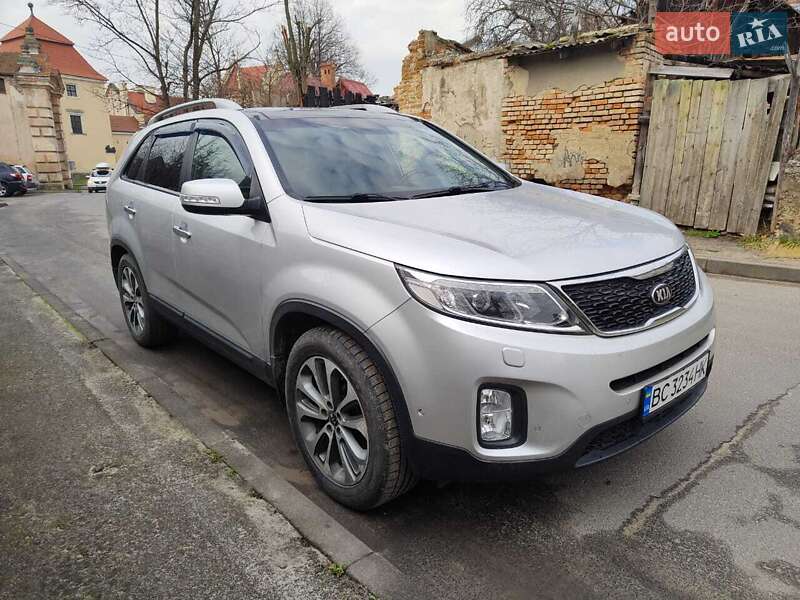 Позашляховик / Кросовер Kia Sorento 2014 в Жовкві
