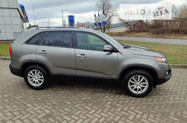 Позашляховик / Кросовер Kia Sorento 2010 в Самборі