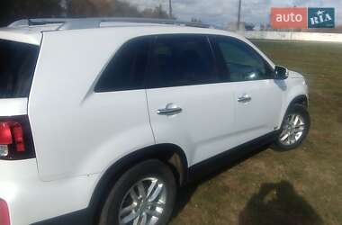 Внедорожник / Кроссовер Kia Sorento 2014 в Барышевке