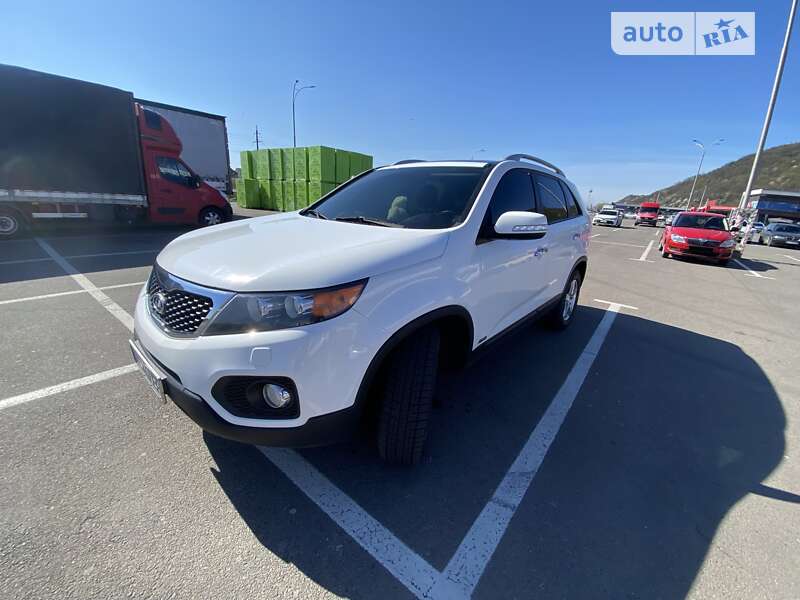 Позашляховик / Кросовер Kia Sorento 2011 в Мукачевому