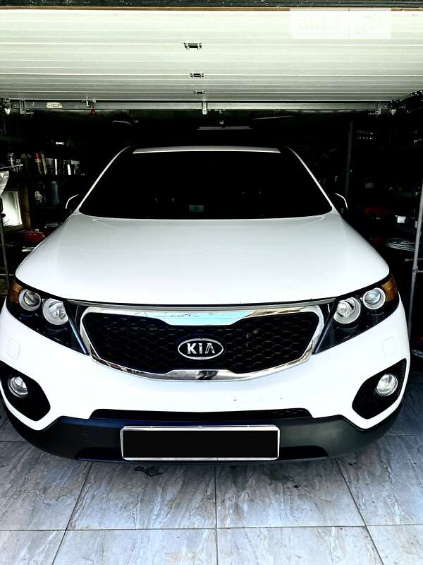 Позашляховик / Кросовер Kia Sorento 2011 в Мукачевому
