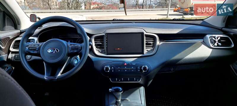 Позашляховик / Кросовер Kia Sorento 2016 в Тернополі