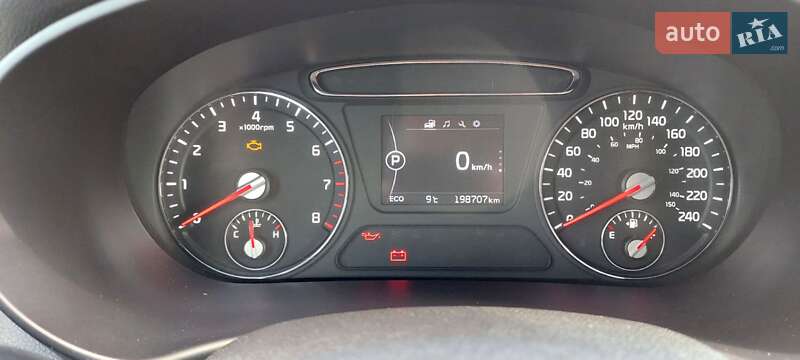 Позашляховик / Кросовер Kia Sorento 2016 в Тернополі