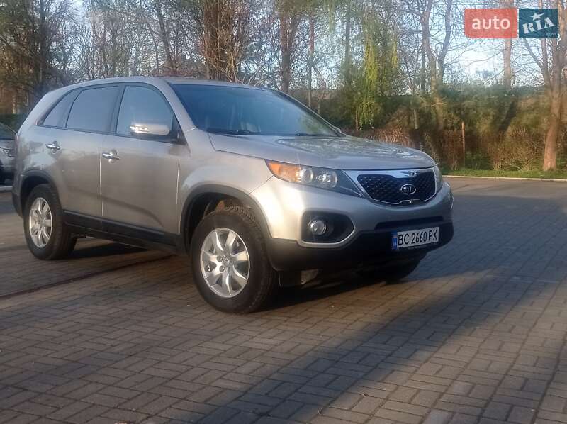 Внедорожник / Кроссовер Kia Sorento 2012 в Дрогобыче