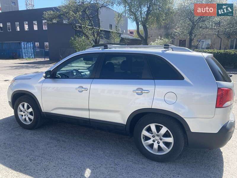 Позашляховик / Кросовер Kia Sorento 2011 в Львові