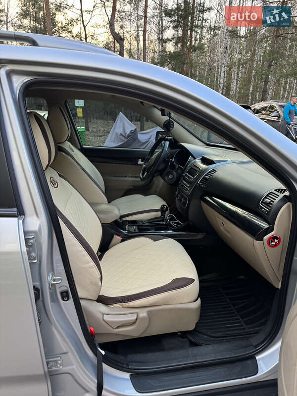 Позашляховик / Кросовер Kia Sorento 2013 в Києві