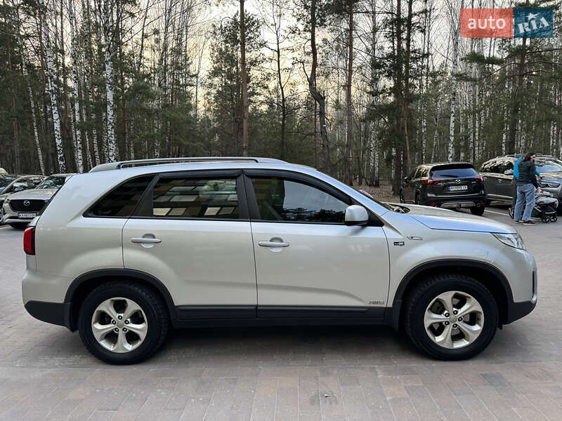 Позашляховик / Кросовер Kia Sorento 2013 в Києві