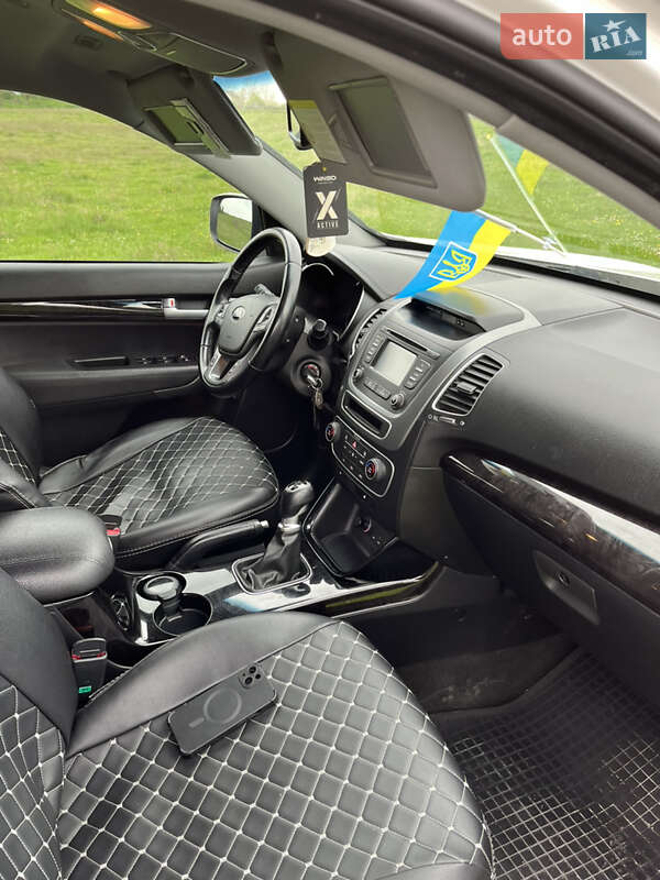 Внедорожник / Кроссовер Kia Sorento 2014 в Тернополе