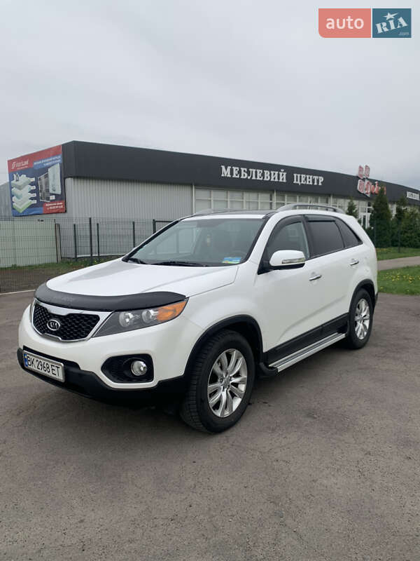 Внедорожник / Кроссовер Kia Sorento 2011 в Костополе