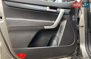 Внедорожник / Кроссовер Kia Sorento 2010 в 