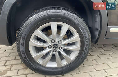 Позашляховик / Кросовер Kia Sorento 2011 в Івано-Франківську