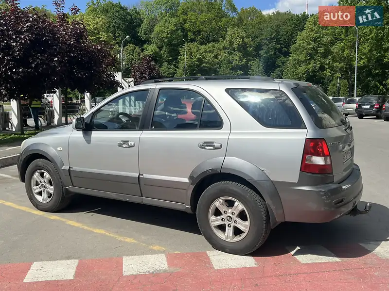 Kia Sorento 2003 VIN KNEJC522535135678 фото оголошення 8 з 61