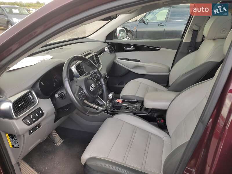 Внедорожник / Кроссовер Kia Sorento 2016 в Львове