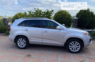 Внедорожник / Кроссовер Kia Sorento 2012 в Черновцах