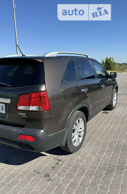 Внедорожник / Кроссовер Kia Sorento 2010 в Радивилове