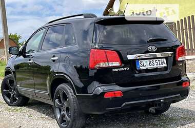 Позашляховик / Кросовер Kia Sorento 2012 в Дунаївцях