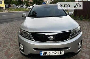 Позашляховик / Кросовер Kia Sorento 2014 в Рівному