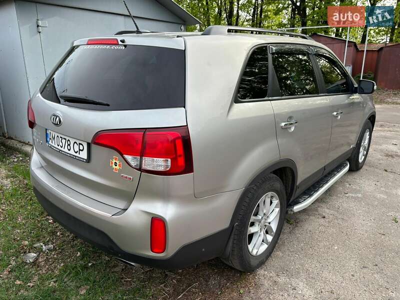 Внедорожник / Кроссовер Kia Sorento 2014 в Сумах