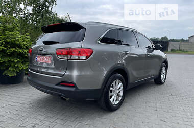 Позашляховик / Кросовер Kia Sorento 2016 в Луцьку