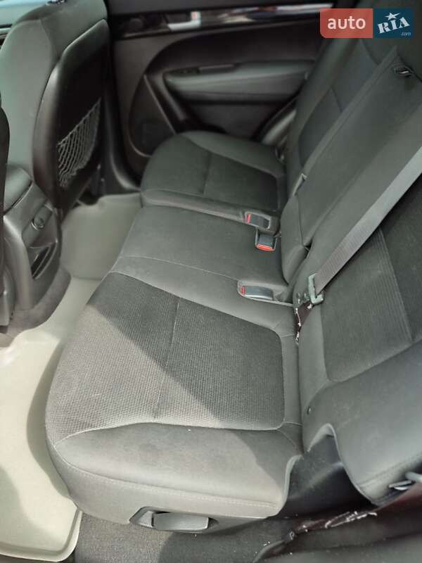 Внедорожник / Кроссовер Kia Sorento 2014 в Шептицькому