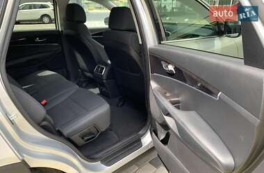 Внедорожник / Кроссовер Kia Sorento 2016 в 