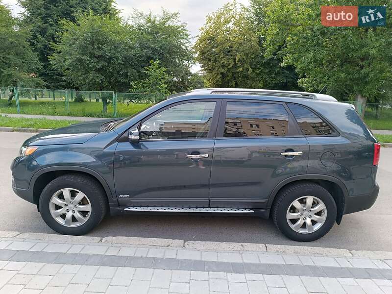 Внедорожник / Кроссовер Kia Sorento 2010 в Хмельницком