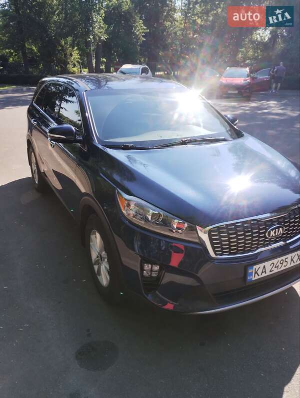 Позашляховик / Кросовер Kia Sorento 2018 в Києві