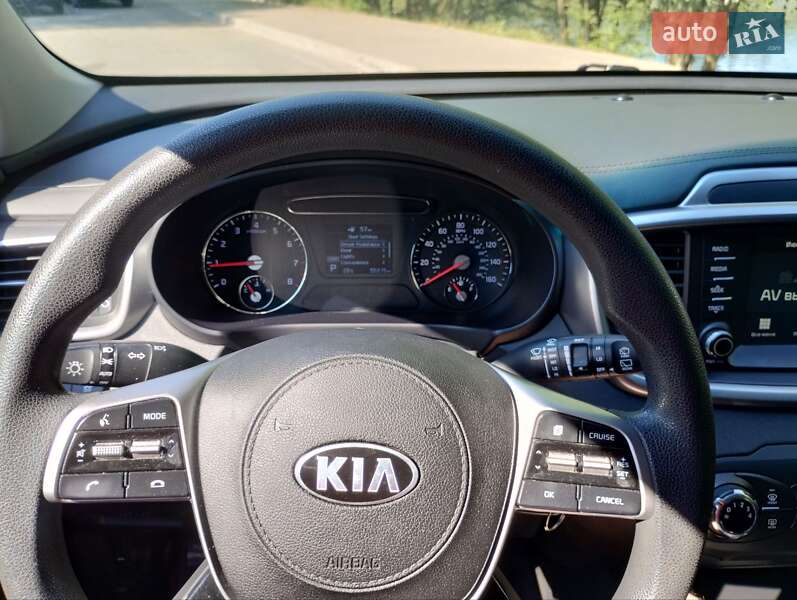 Позашляховик / Кросовер Kia Sorento 2018 в Києві